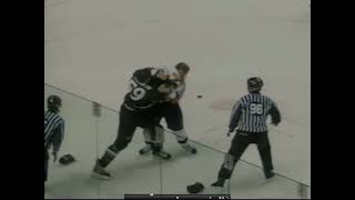 ECHL James McEwan vs Riley Emmerson 01/28/11