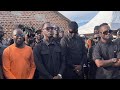 H.E Bobi Wine Kyagulanyi awaddeyo 2M eri family ya Master Parrot, anyonyodde gyevundewe ne Parrot
