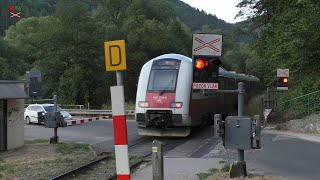 Železničné priecestie Valaská [SP1126] - 21.7.2022 / Železniční přejezd / Slovak railroad crossing