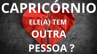 CAPRICÓRNIO   AINDA TE OBSERVA E SE VC QUISER  NUM PISCAR DE OLHOS A PESSOA VOLTA PAR VC.