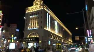 浅草駅周辺の夜景　浅草駅　スカイツリー　ライトアップ