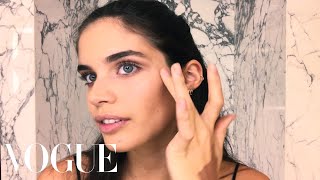 Victoria’s Secret Model Sara Sampaio’s Easy Bombshell Makeup Look | Beauty Secrets | Vogue