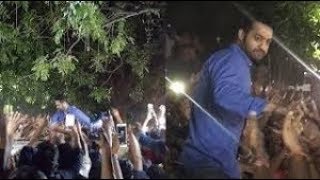 Jr NTR Crazy Birthday Celebrations With Fans @ His House | Tollywood News