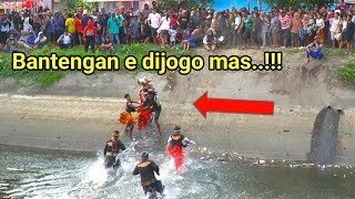 Bantengan Mberot Terjun Ke Sungai‼️Jaranan Mayangkoro Original Live Bangsongan