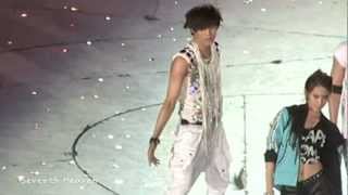 120818 SMTOWN EXO-K KAI 'Dance battle'