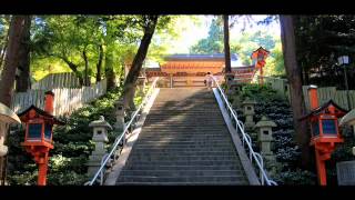 開運メッセージ　平成25年12月27日（金）　写真：枚岡神社の石段