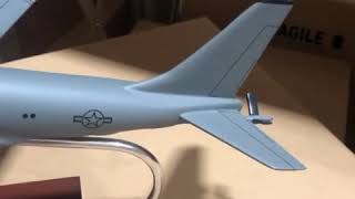 B1910 EXEC SER KC-135R STRATOTANKER 1/100