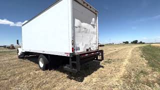 2002 International 4700 Cargo Box Truck w/rear Lift