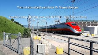 Treni ad alta velocità in transito a 250 kmh sulla linea Firenze Bologna a San Piero a Sieve