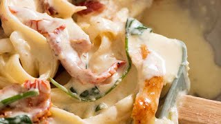 Creamy Chicken Pasta of your Dreams!
