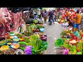 Discover Cambodia’s Hidden Food Haven: Fresh Breakfast & Local Market Treasures!