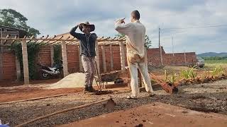 o jeito é trabalhar né, fundação da área na chácara #sitio #natureza #chácara