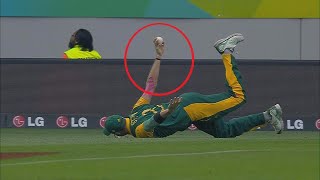 Best Catches in Cricket History! Best Superman  Catches! PART 1 Please comment the best catch 2020