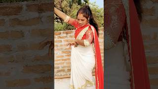 Edi Bina rangna kalai Bina Kangana #bhojpuri #dance #dancer #song #dance #Aarohi up 50 ￼