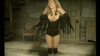 Βικτώρια Χαλκίτη - Τέλεια | Victoria Xalkiti - Teleia (Official Music Video)