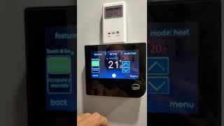 Bryant MyEvolution Thermostat Controller Incorrect Operation