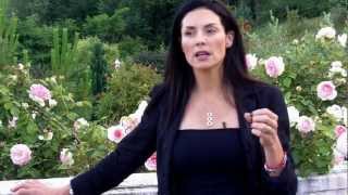 How to Deal with Criticism - Like an Elegant Femme