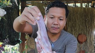 Cooking pork  tongue អណ្ដាតជ្រូកស្រវឹង