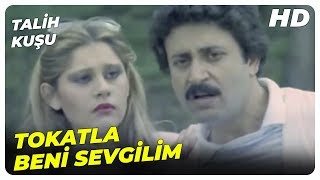 Talih Kuşu - Gökhan, Kardeşinin Dümenci Olduğunu Öğrendi! | Adile Naşit Münir Özkul Eski Türk Filmi