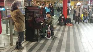 Nuvole Bianche - Street Piano Prague