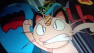 Robespierre bites Meowth