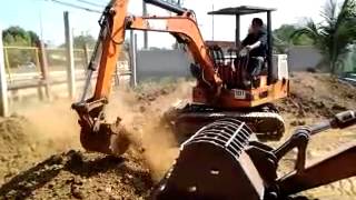 คลิปการทำงาน KUBOTA  KH15H