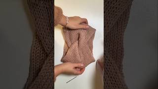 easiest headband trick. Knitted or crochet. twisted earwarmer. #diy #cute #handmade