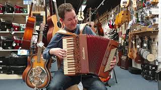 Mark plays a Mahogany Serenellini 343 Accordion @ Hobgoblin Music Birmingham