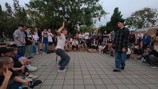 龜男怕冷 vol.4 之小龜龜回歸趴 Popping 1 On 1 Battle Final 最後一戰 仕宥 vs Wayne