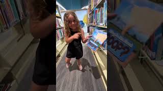Summer reading program @ the library 📚♥️ #library #millenialmom #summerfun