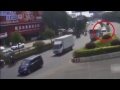 在中国可怕的事故 horrible accident in china