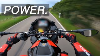 2021 Aprilia Tuono V4 Factory 😏 [4K]