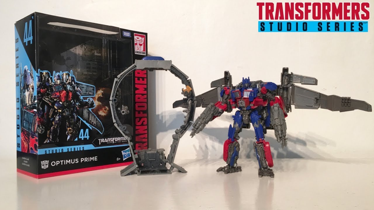 Transformers Studio Series 44 Leader Class Jetwing Optimus Prime Review ...