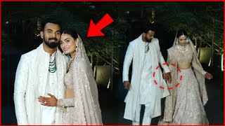 Athiya Shetty-KL Rahul Wedding: शादी के बाद सामने आये Athiya Shetty - KL Rahul !!