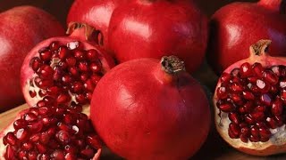 How To Pick Out A Perfect Pomegranate! | 3 Stages of Ripeness!