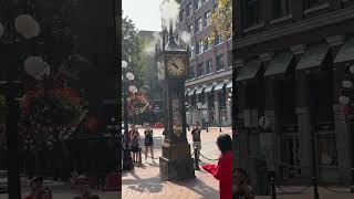 加拿大🇨🇦温哥华煤气镇蒸汽钟Steam clock in Gastown, Vancouver, Canada