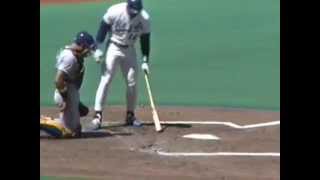 Bo Jackson hits Home Run Aug 26, 1990 Kansas City Royals