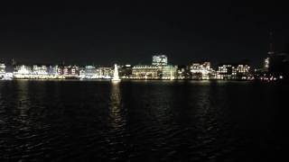 HAMBURG PANORAMA - DIE ALSTERTANNE AUF DER BINNENALSTER AM 7. DEZEMBER 2016