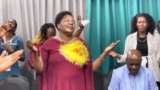 waberawo enjawulo nga omwoyo atuuse by pr slyvia jjumba in uae christian fellowship