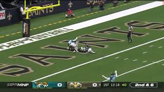 Callaway Makes Crazy Catch Over 2 Jags Defenders!