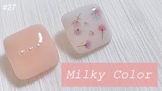 【レジンアクセサリー】ネイルシールで♡フラワーデザイン ミルキーピンク タイルピアス