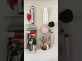 minimalist make up declutter.