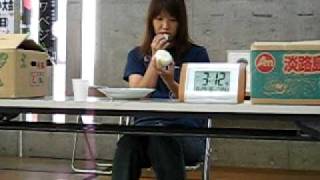 たまねぎ早食い大会 2010　Fastest Time to Eat a Raw Onion