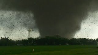 5 Extreme Tornadoes Caught On Camera