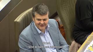 Liplezen in het Vlaams Parlement