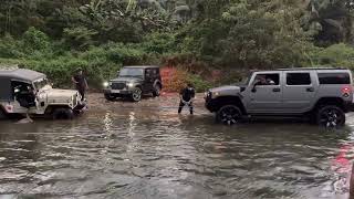 Hummer H2 with Mahindra Jeep