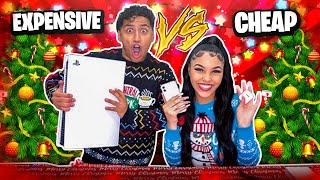 CHEAP VS EXPENSIVE CHRISTMAS PRESENTS CHALLENGE 🎁
