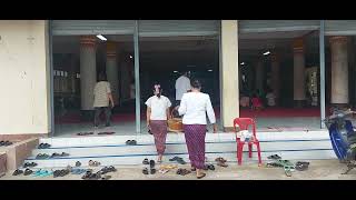 EVERY MORNING THE DEVOUT BUDDHISTS ATTEND THE DAILY BUDDHIST CEREMONY AND GIVE FOOD TO THE MONKS.