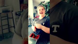 strawberry core out 🤣😂😂