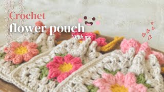 Crochet flower pouch with me 🌸🌱✨🧶